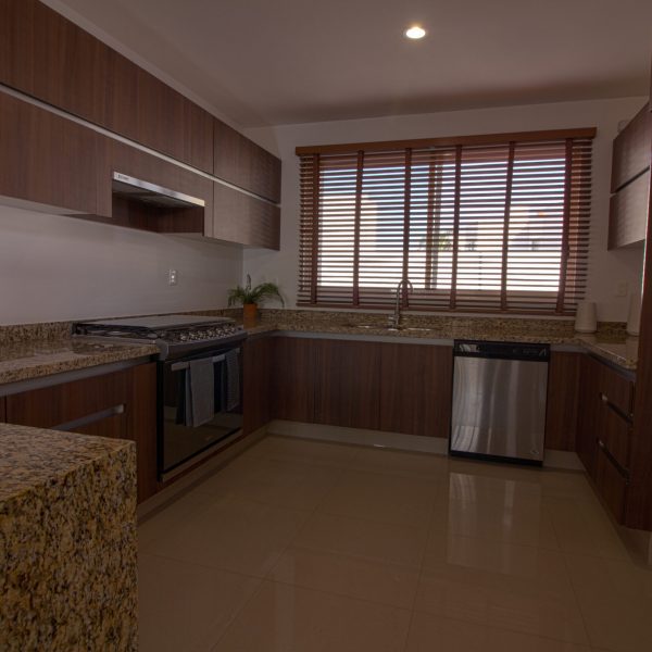 Modelo Tahiti 5